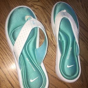 Nike Flip Flops